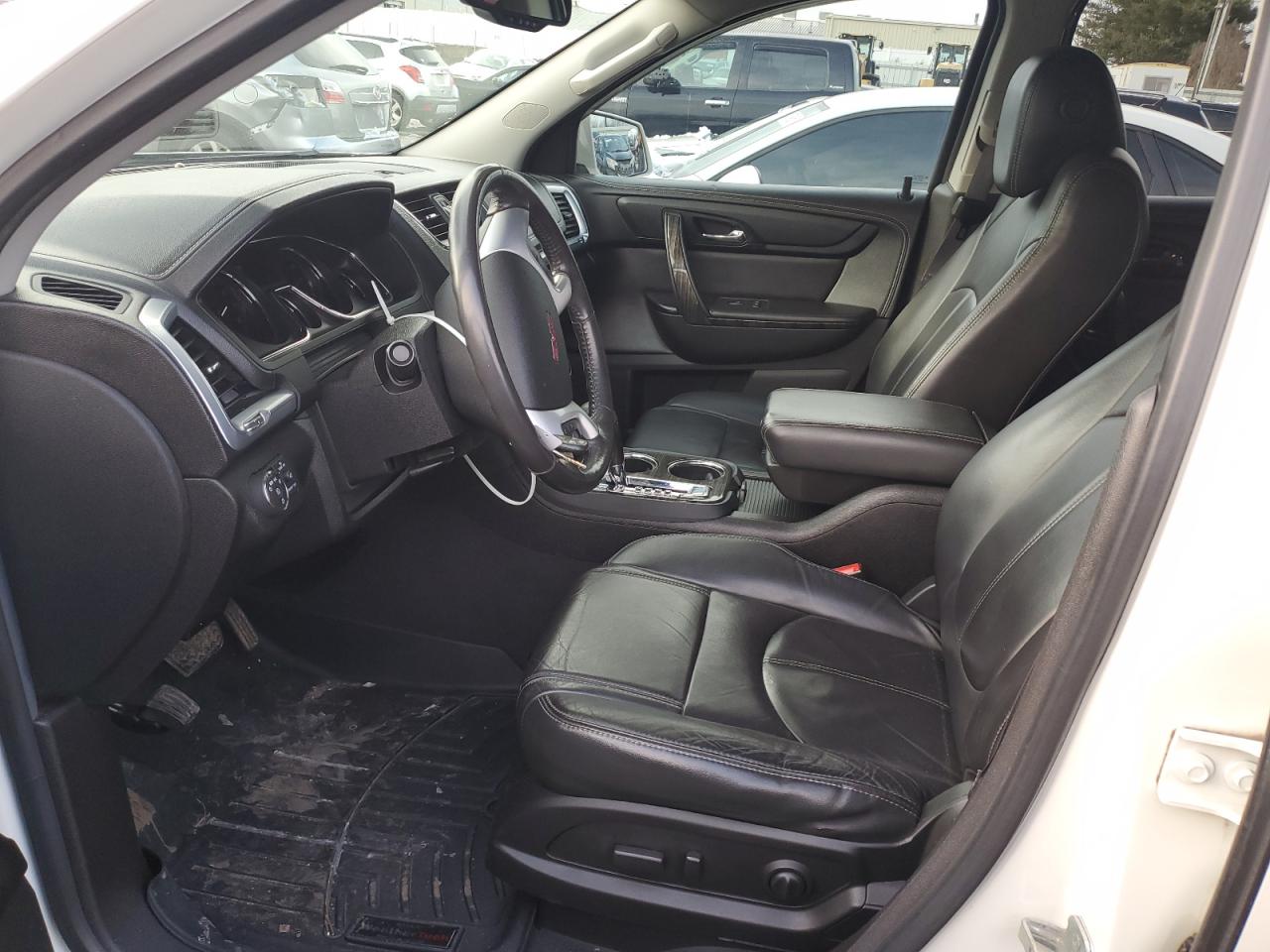2014 GMC Acadia - Image 7