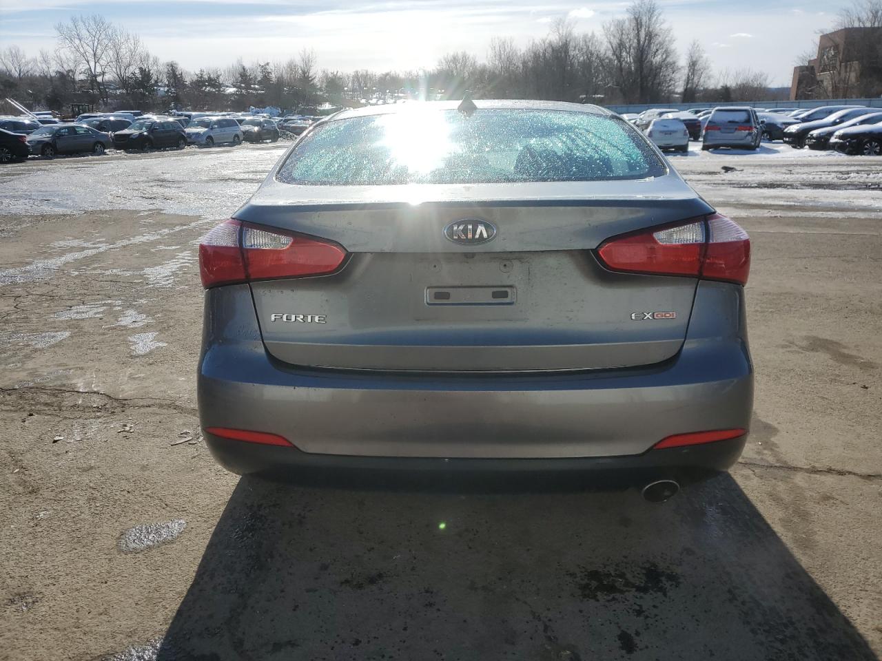 2016 Kia Forte - Image 6
