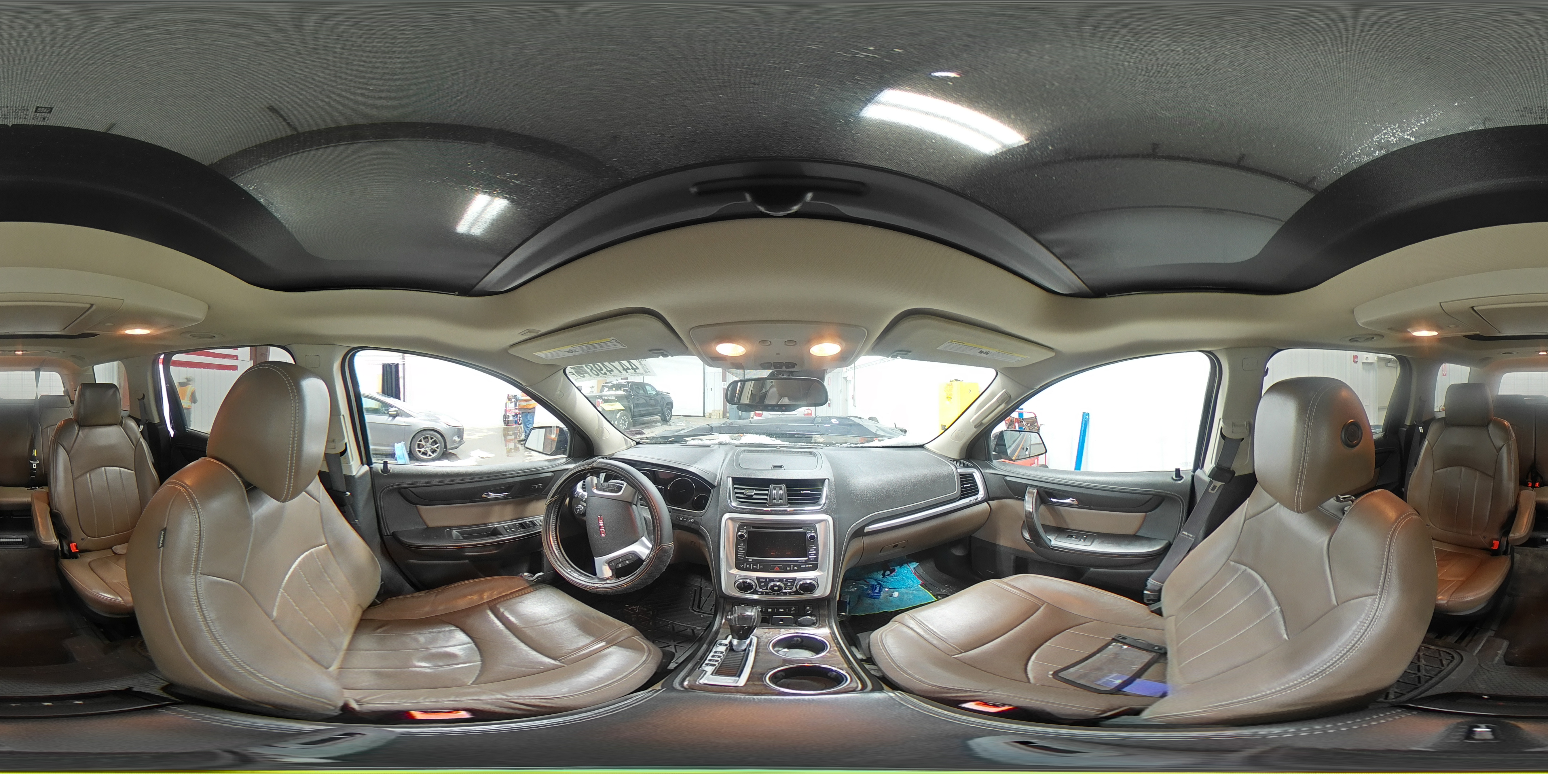 2015 GMC Acadia - Image 13