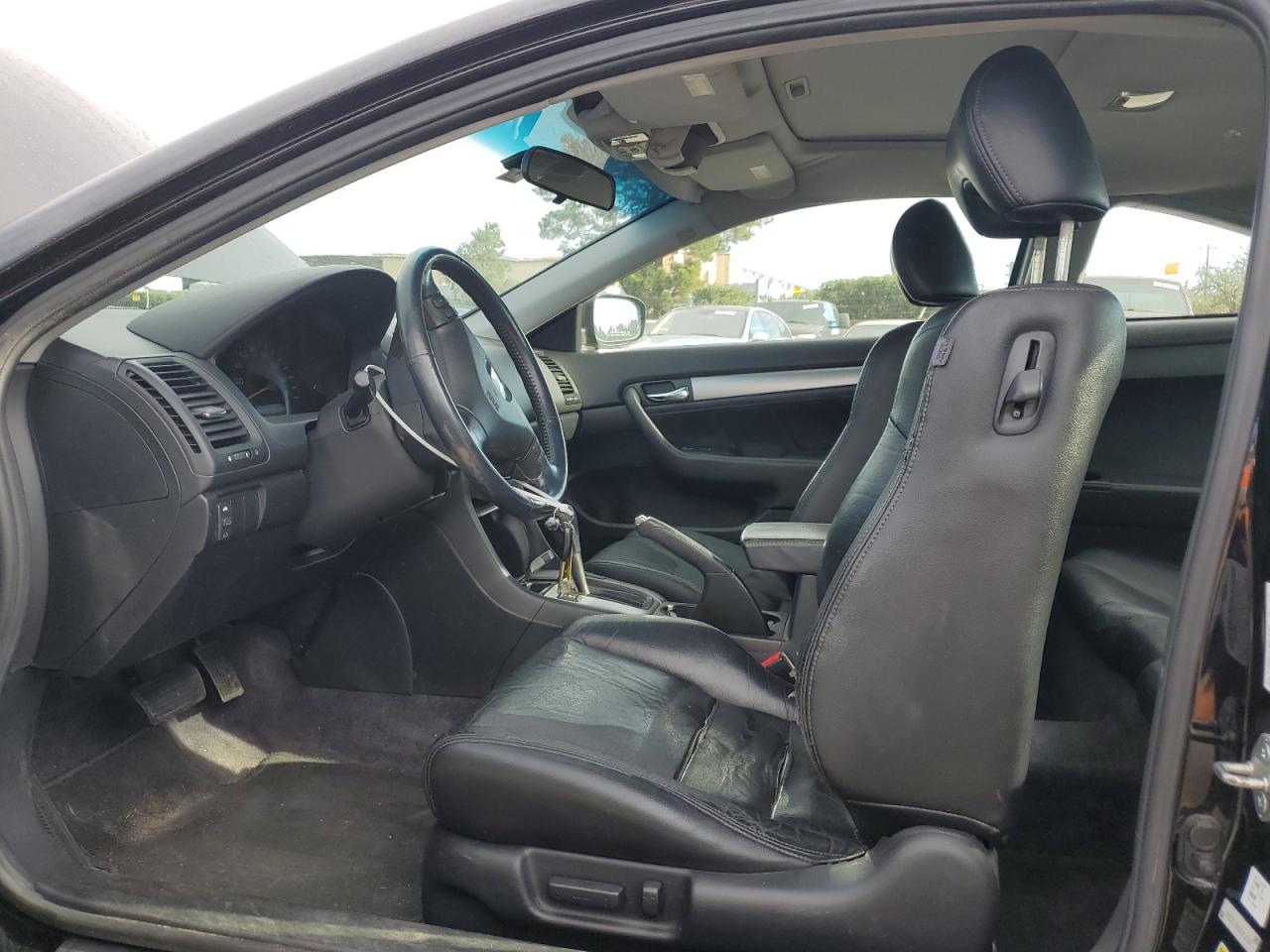 2004 Honda Accord - Image 7