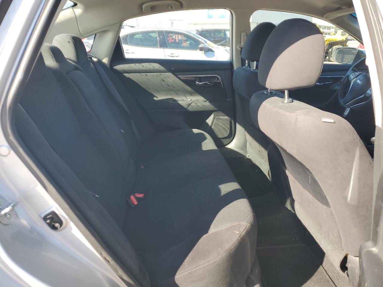 2014 Nissan Altima - Image 10