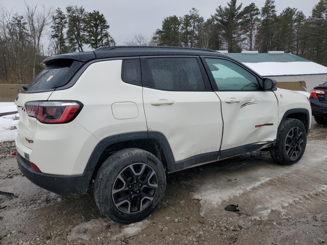 2019 Jeep Compass - Image 3