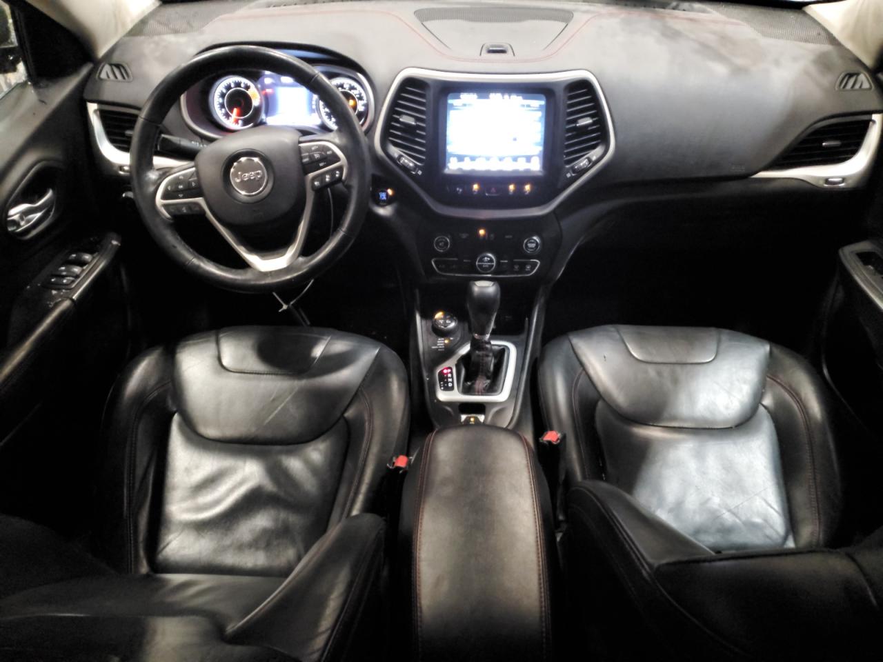 2016 Jeep Cherokee - Image 8
