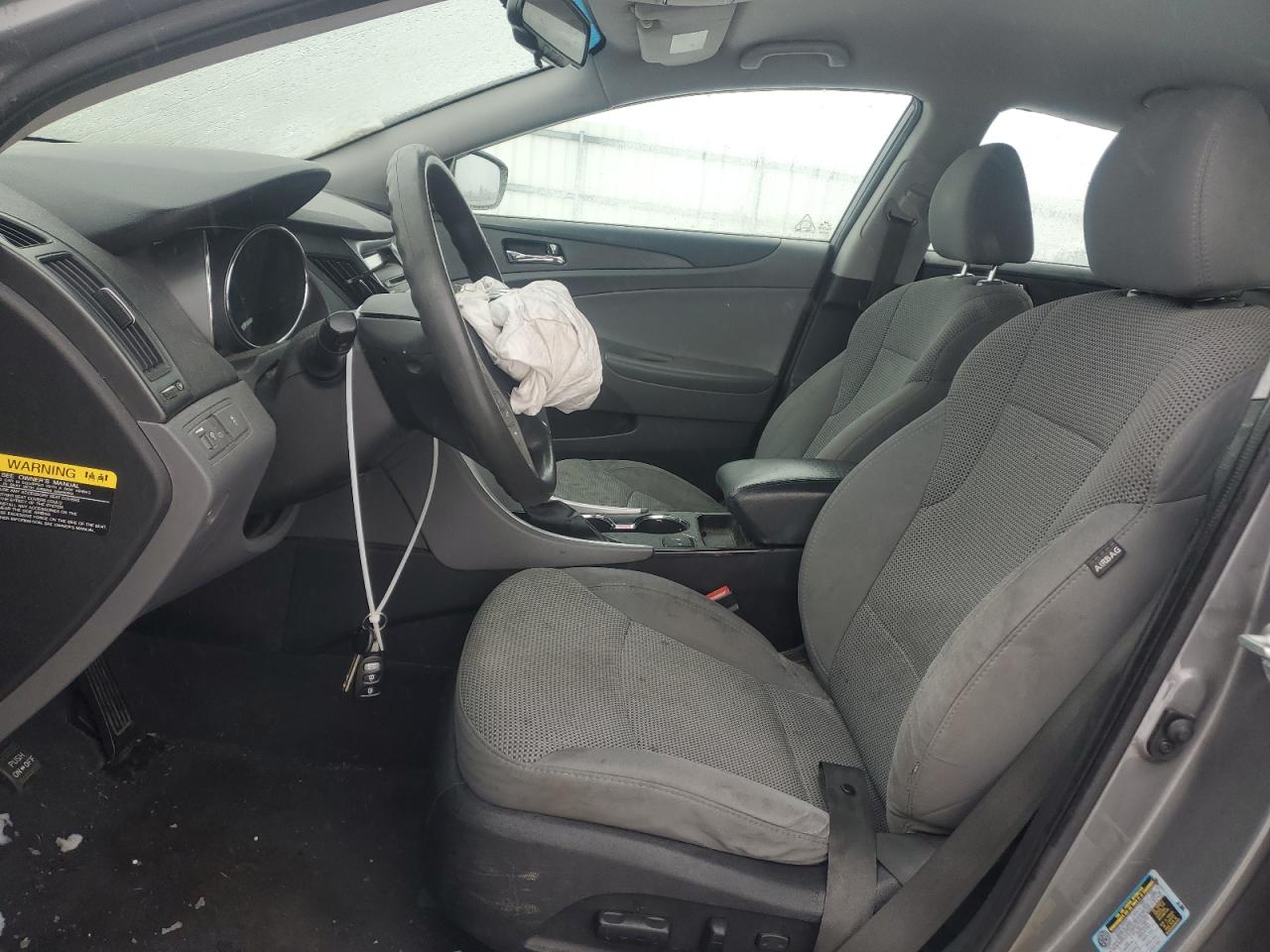 2014 Hyundai Sonata - Image 7