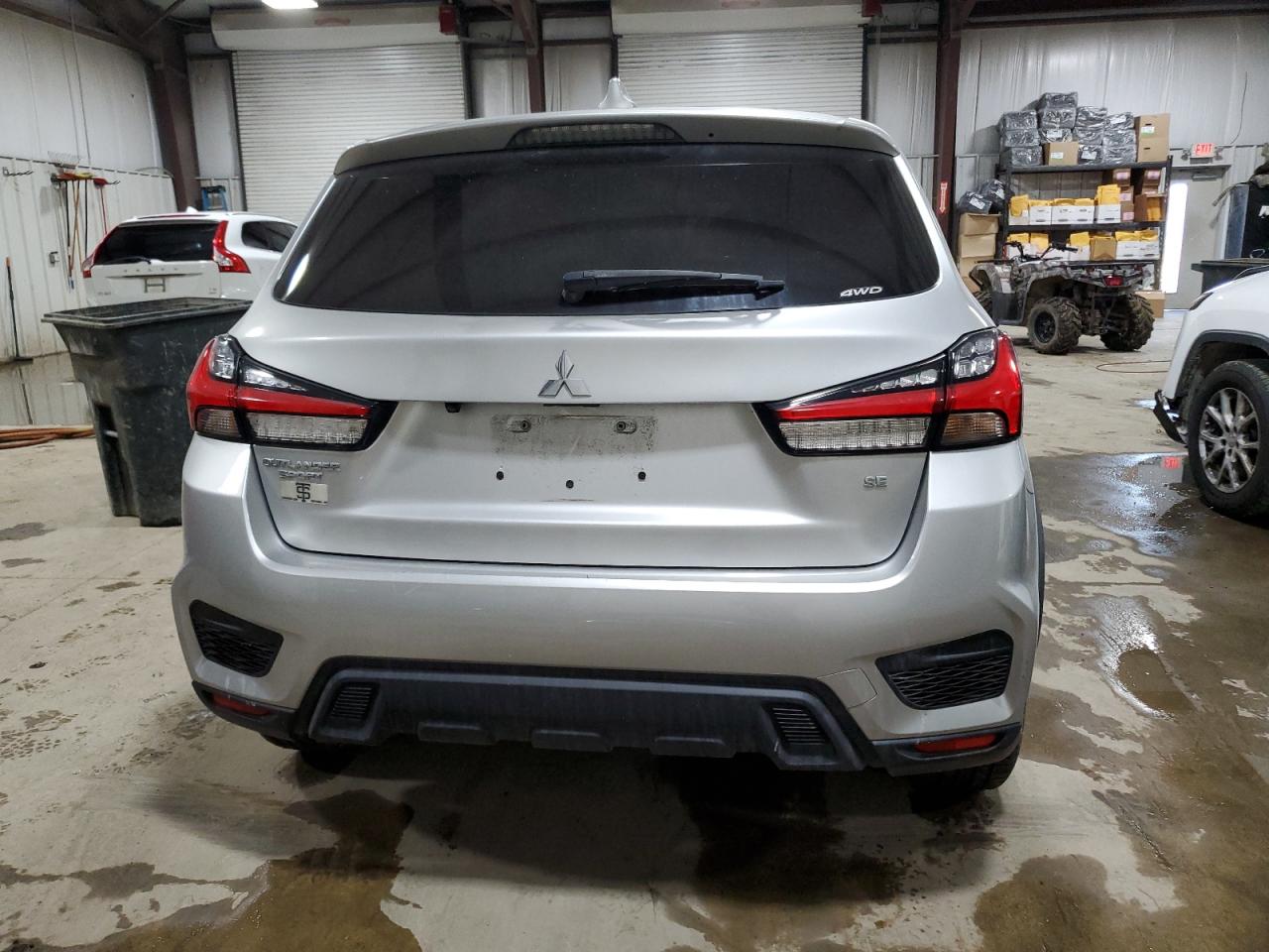 2020 Mitsubishi Outlander - Image 6