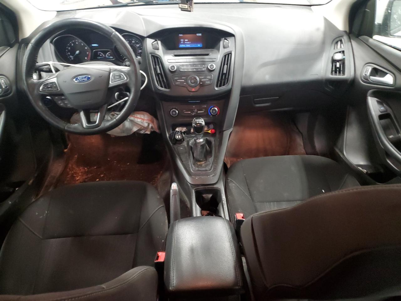 2015 Ford Focus - Image 8