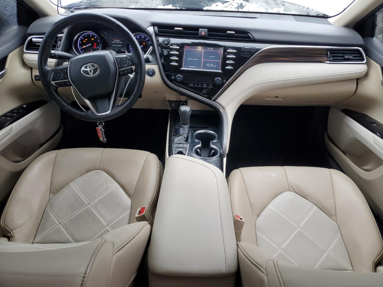 2018 Toyota Camry - Image 8