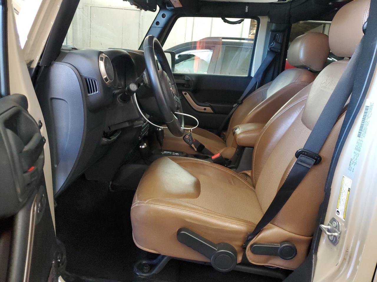 2016 Jeep Wrangler - Image 7