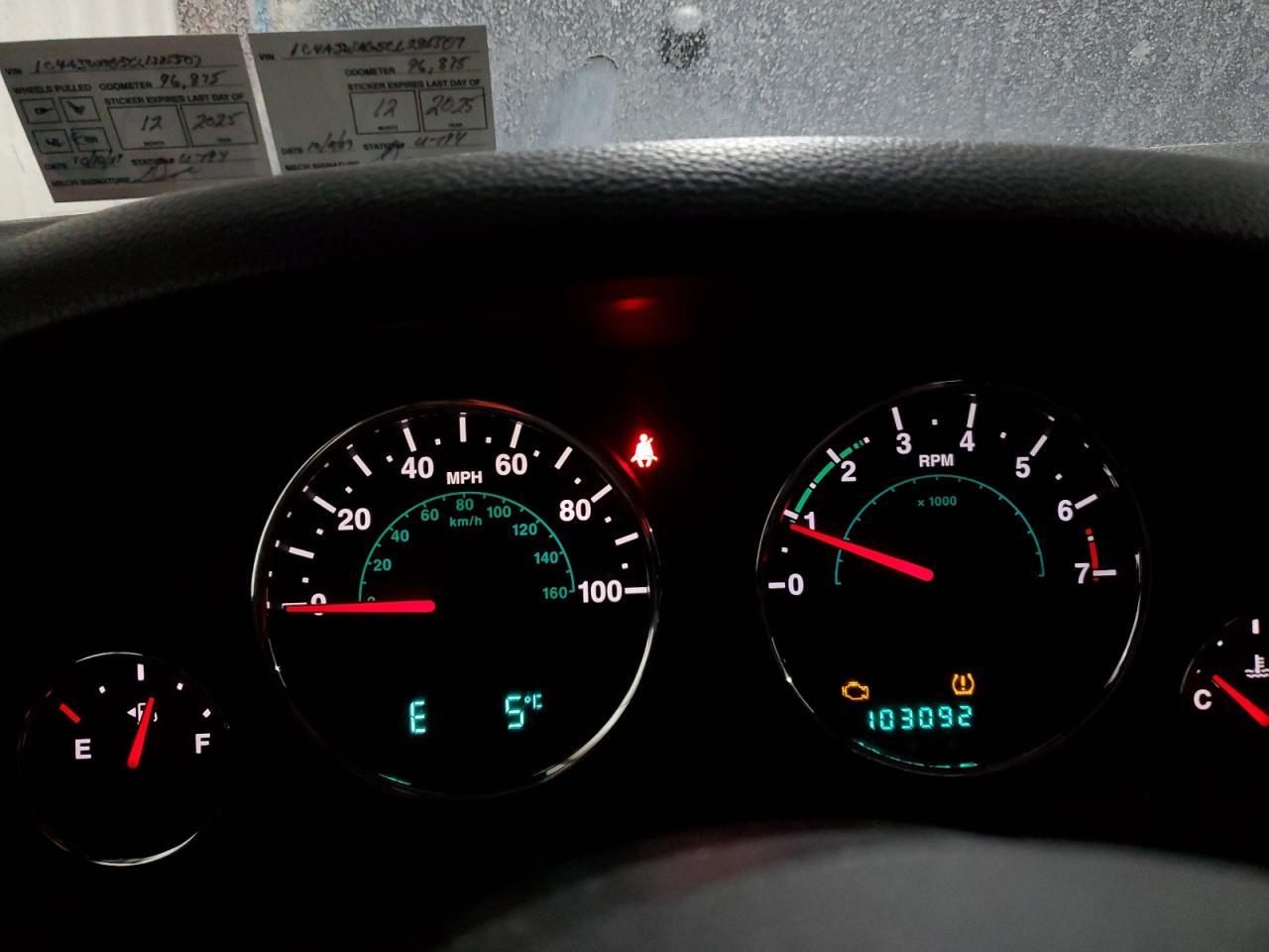2012 Jeep Wrangler - Image 9