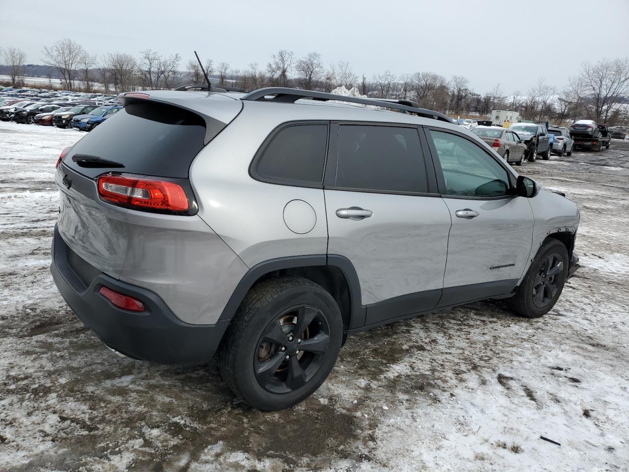 2015 Jeep Grand Cherokee - Image 3