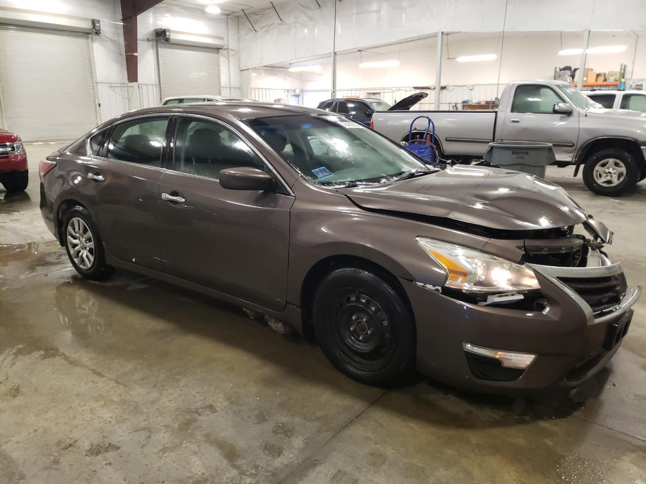 2015 Nissan Altima - Image 4