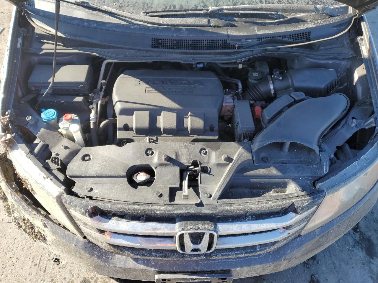 2016 Honda Odyssey - Image 12