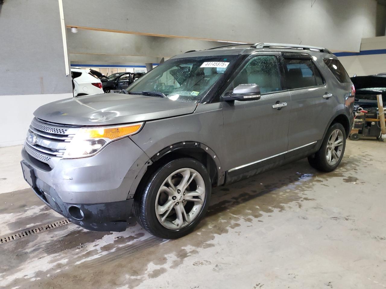2013 Ford Explorer - Image 1