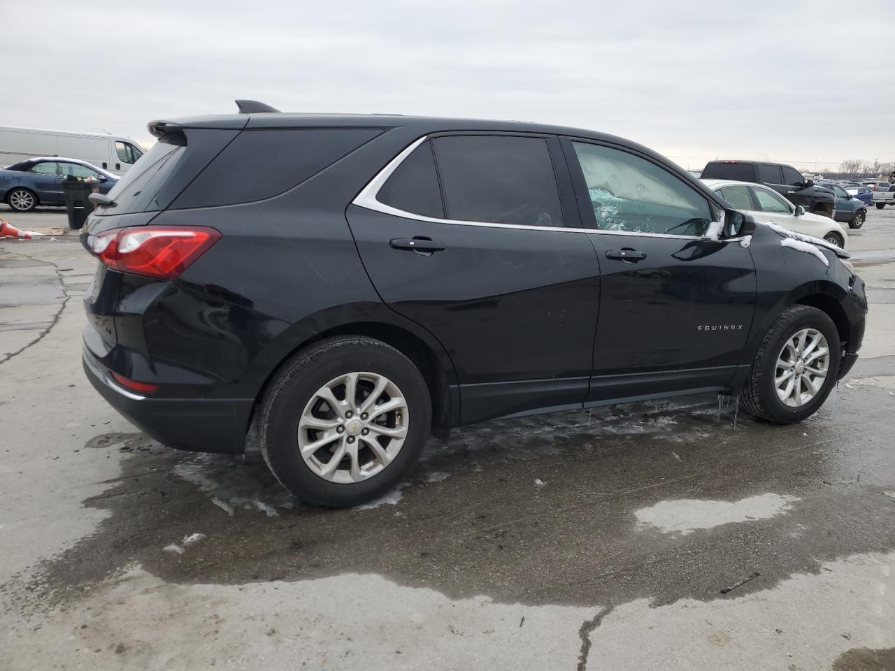 2018 Chevrolet Equinox - Image 3
