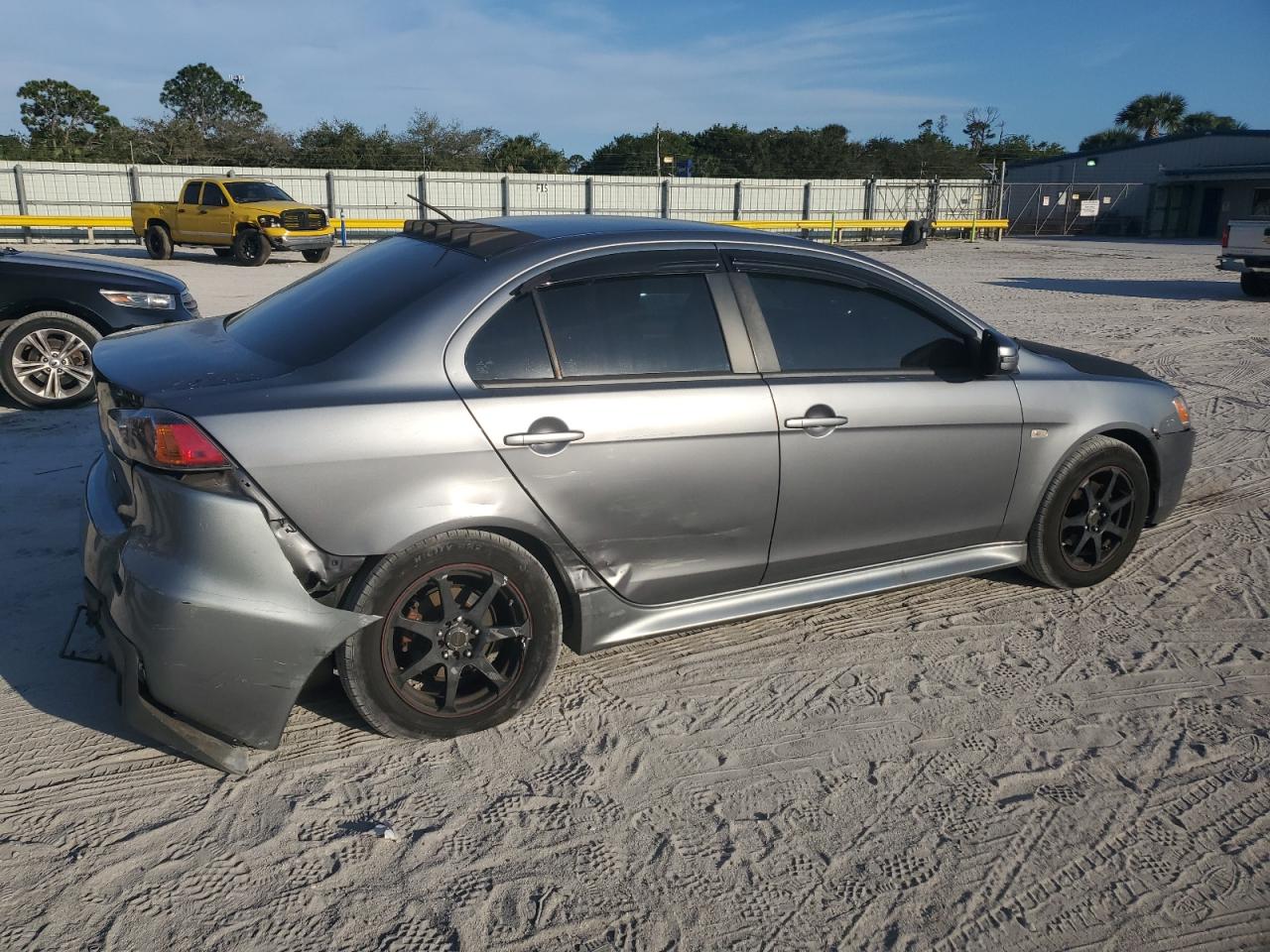 2015 Mitsubishi Lancer - Image 3