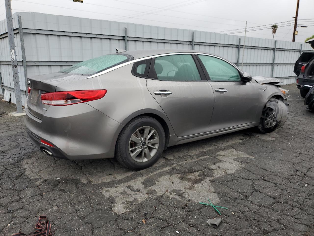 2018 Kia Optima - Image 3