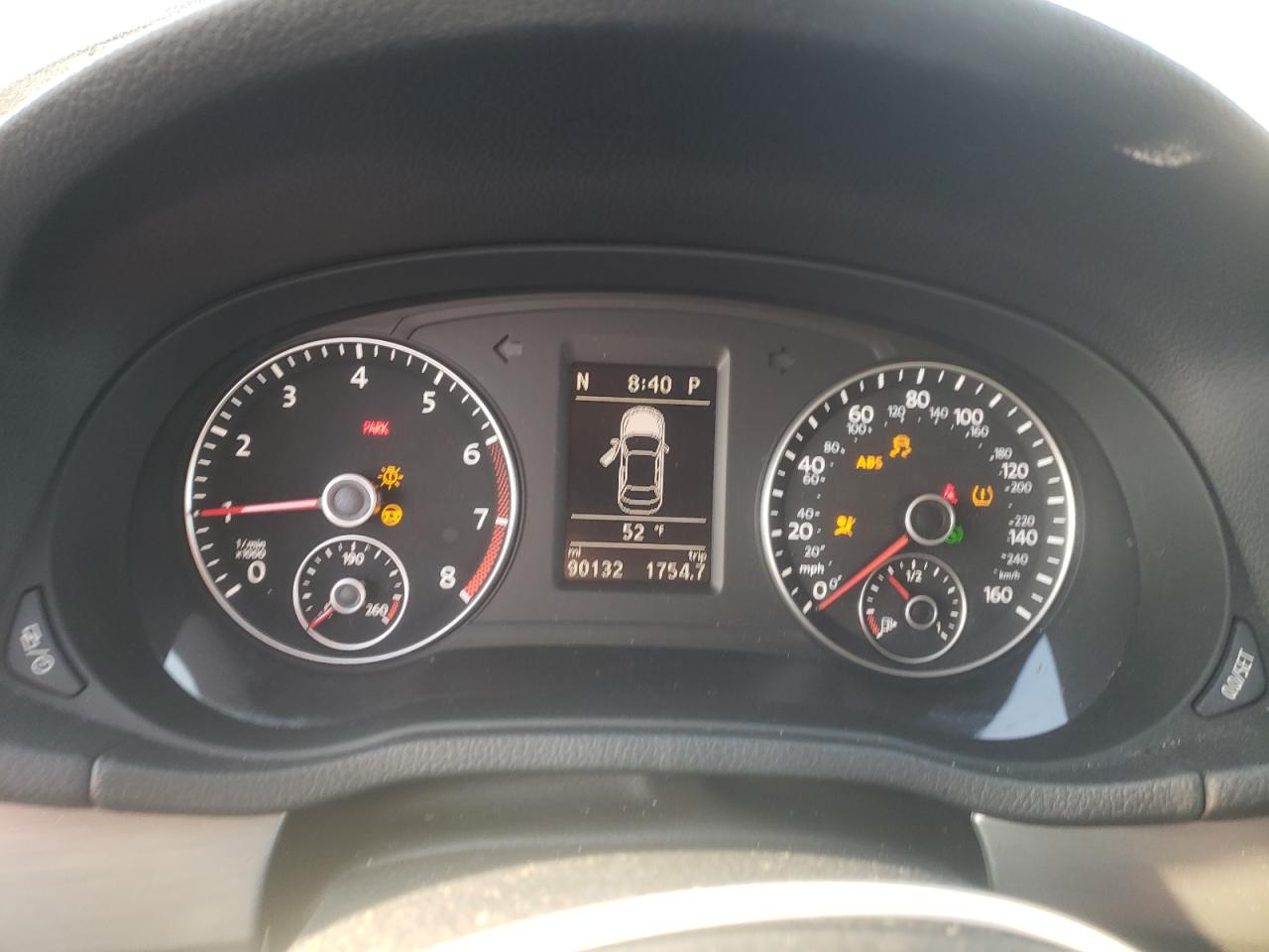 2015 Volkswagen Passat - Image 9