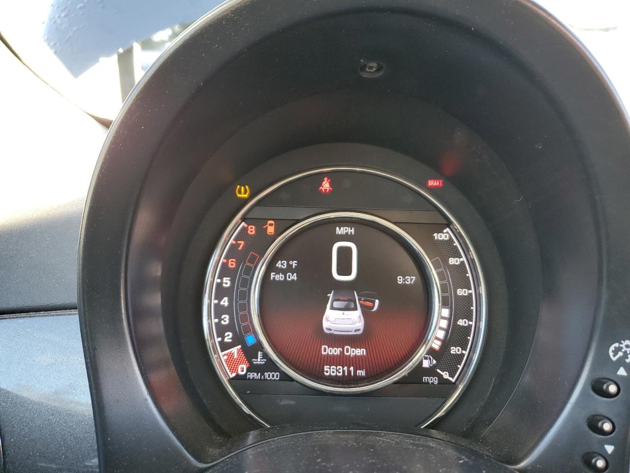 2018 Fiat 500 - Image 9