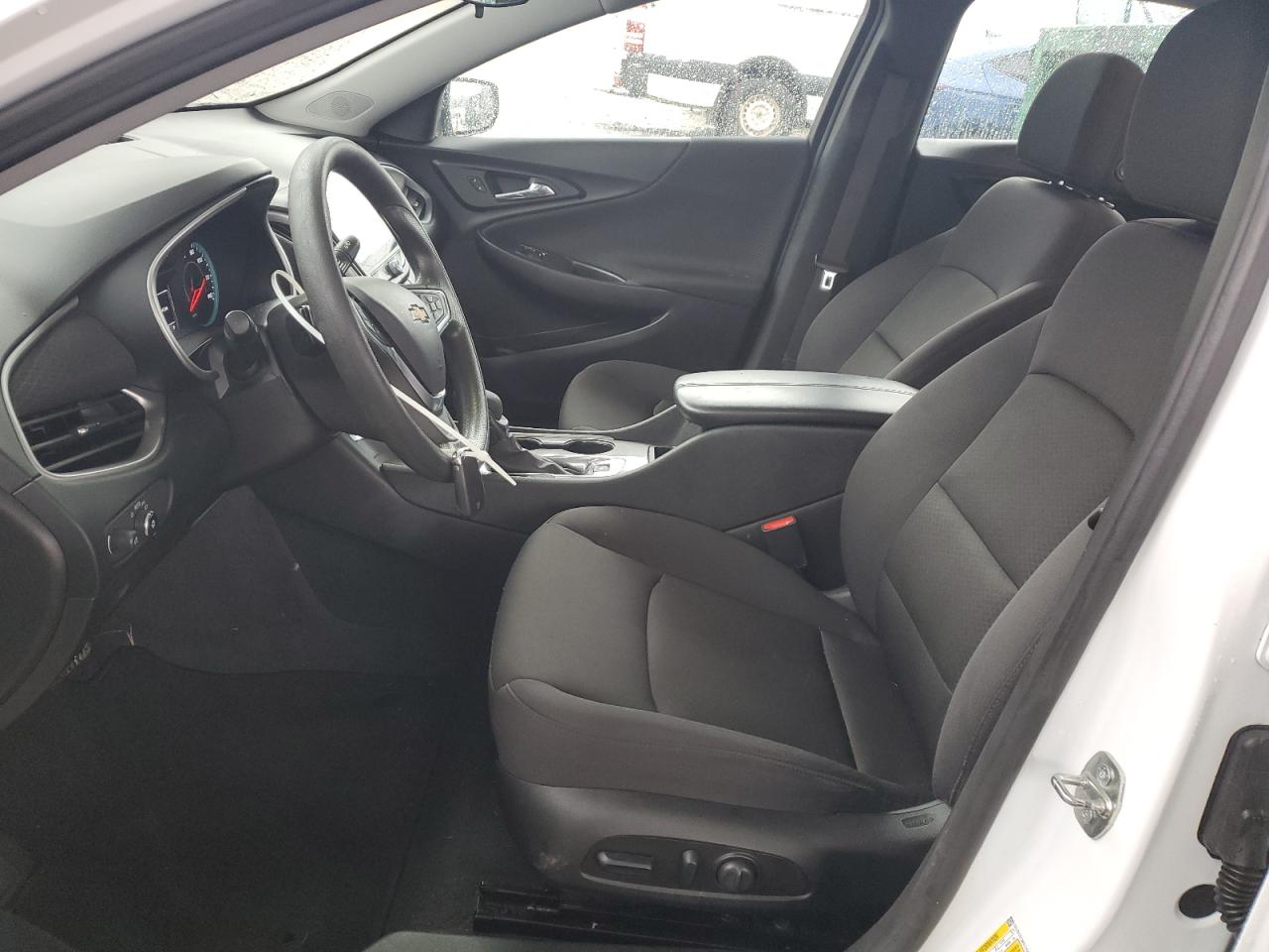 2023 Chevrolet Malibu - Image 7
