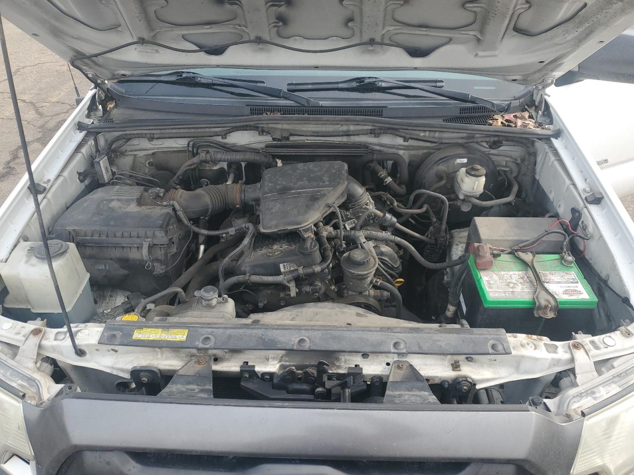 2014 Toyota Tacoma - Image 11