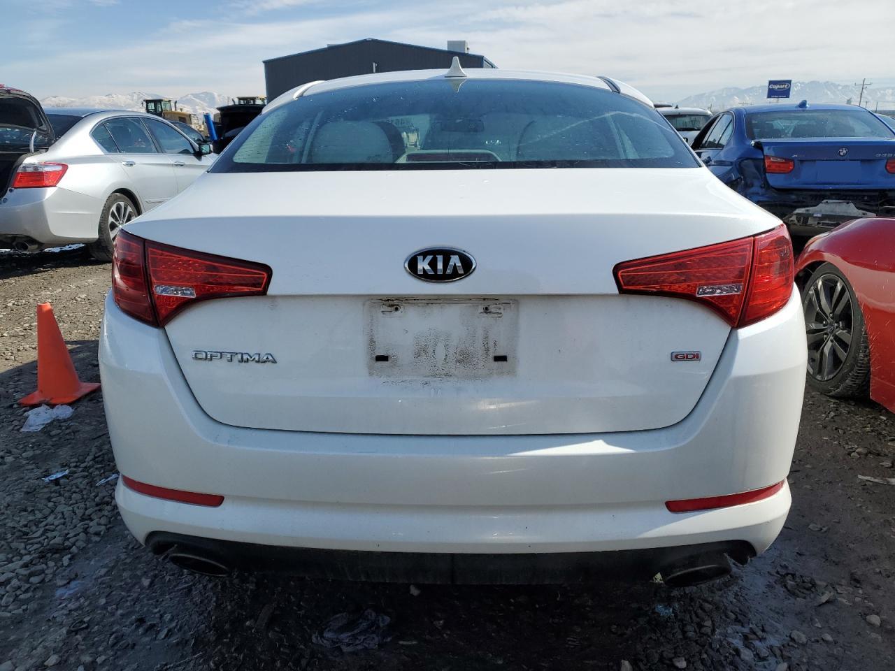 2013 Kia Optima - Image 6