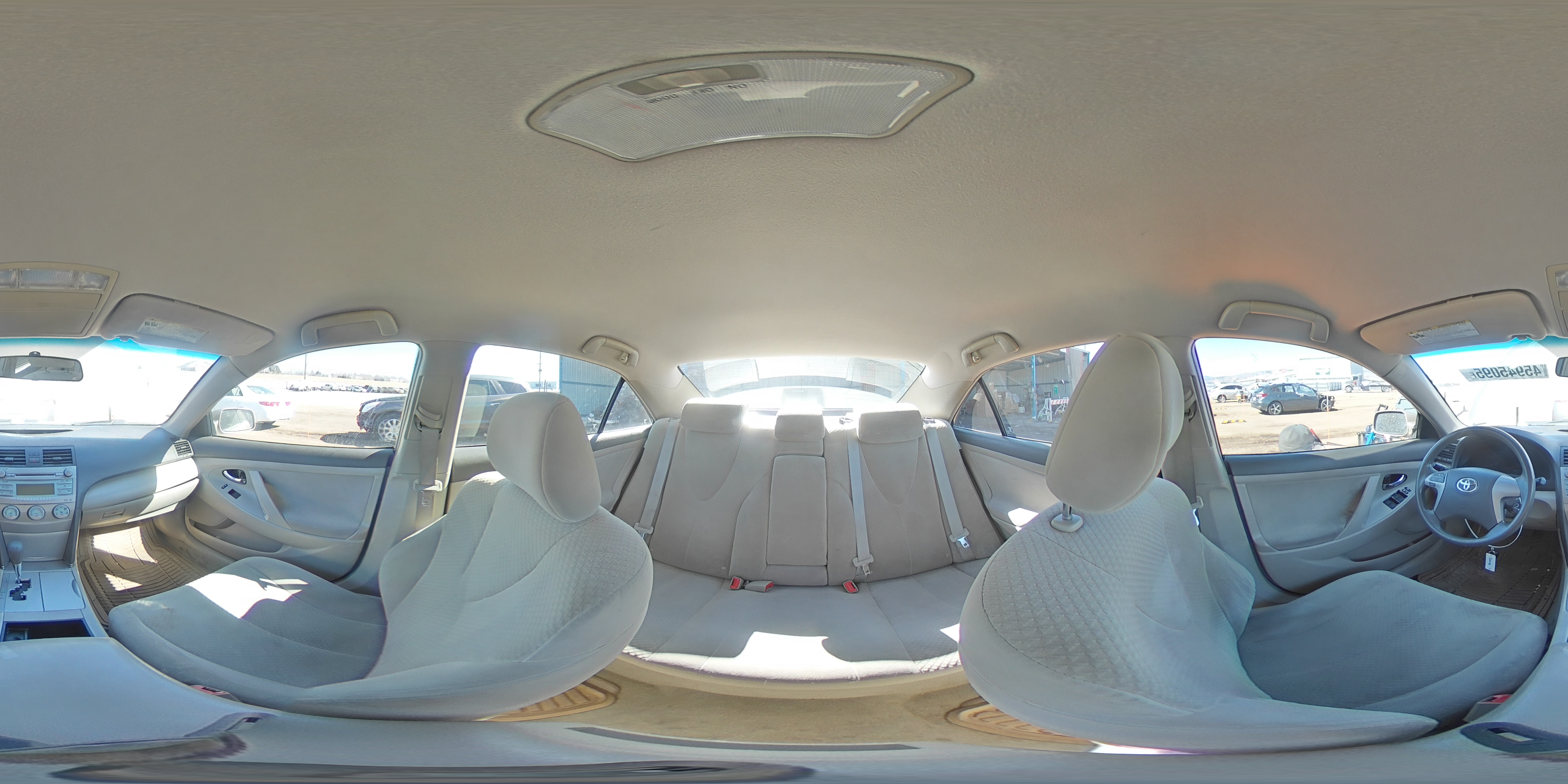 2009 Toyota Camry - Image 13