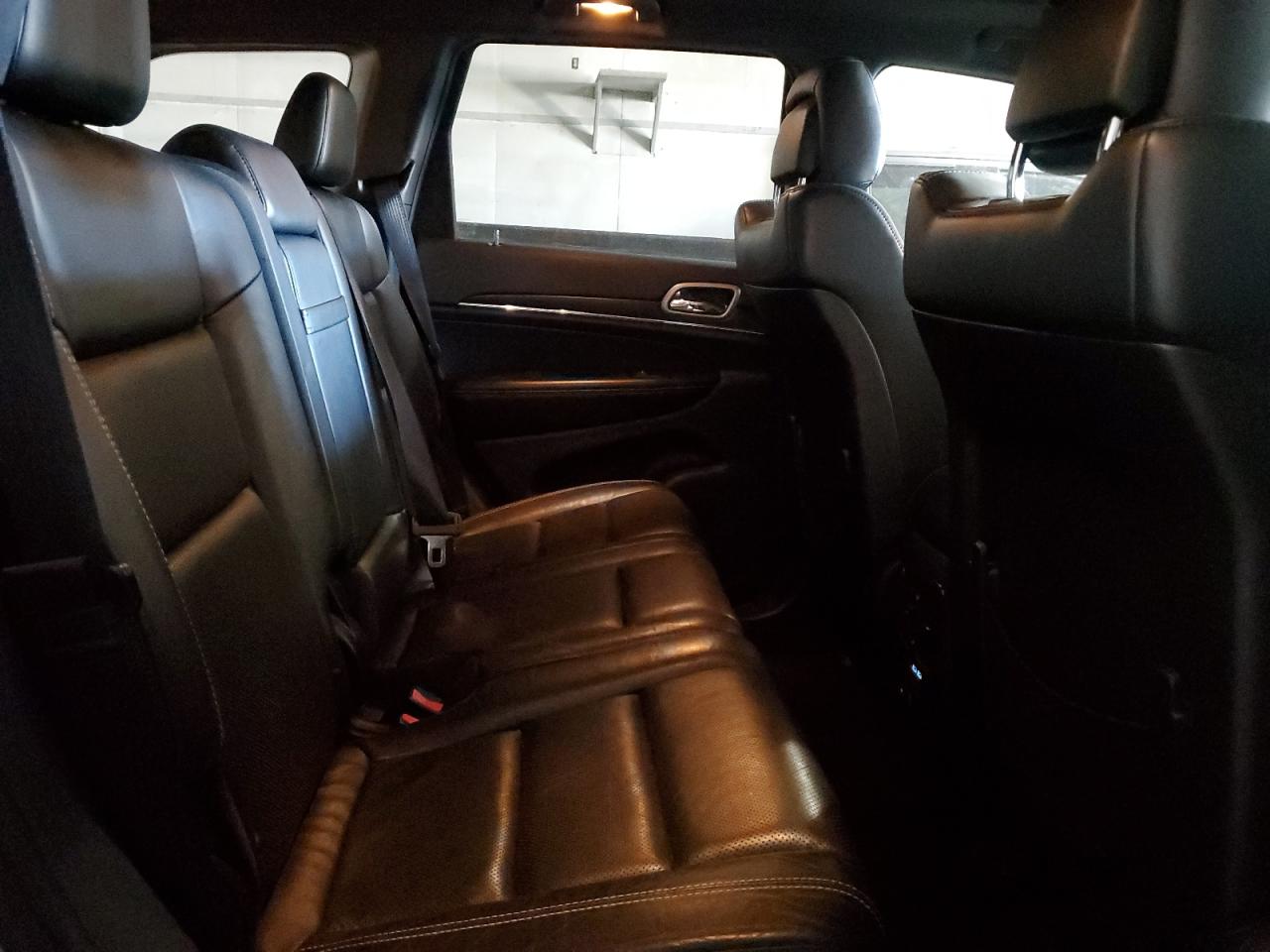 2014 Jeep Grand Cherokee - Image 11