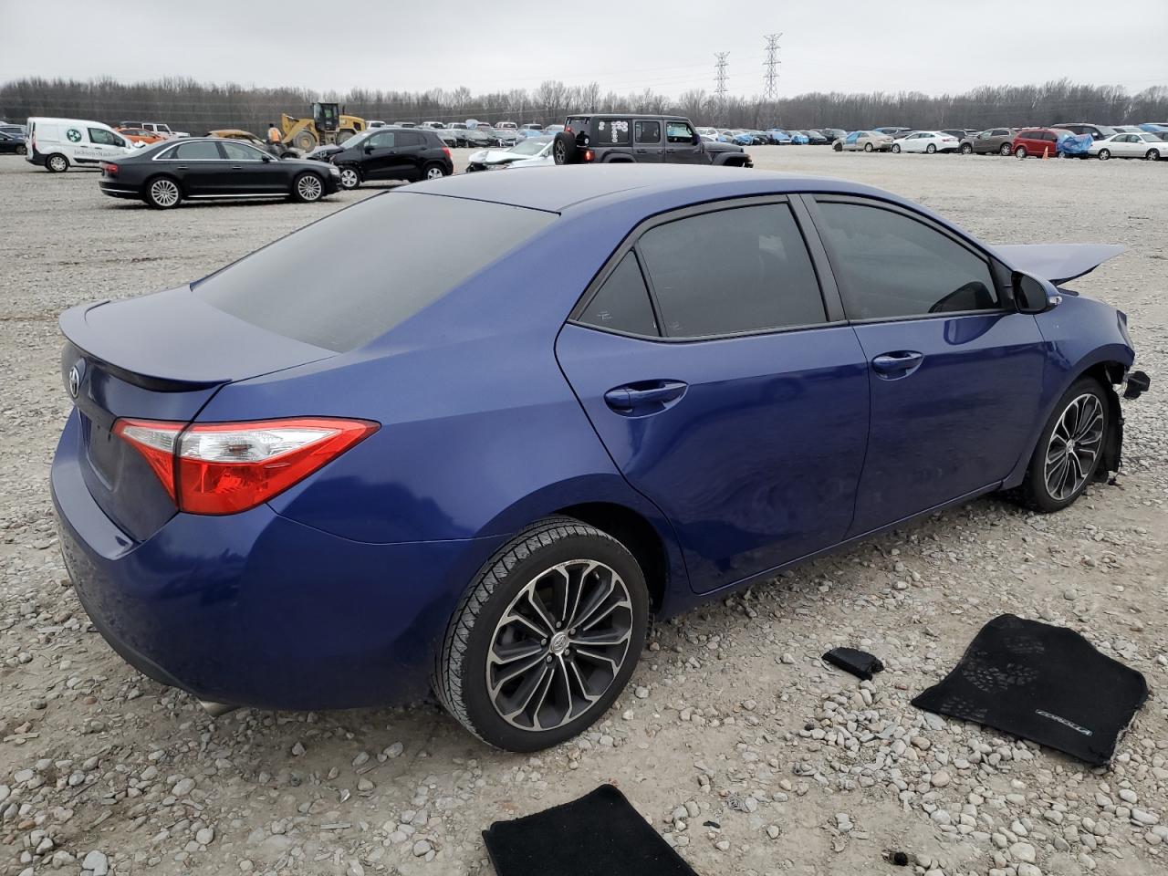 2015 Toyota Corolla - Image 3