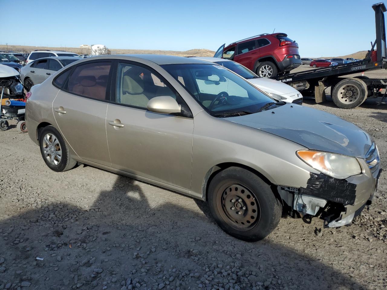 2010 Hyundai Elantra - Image 4