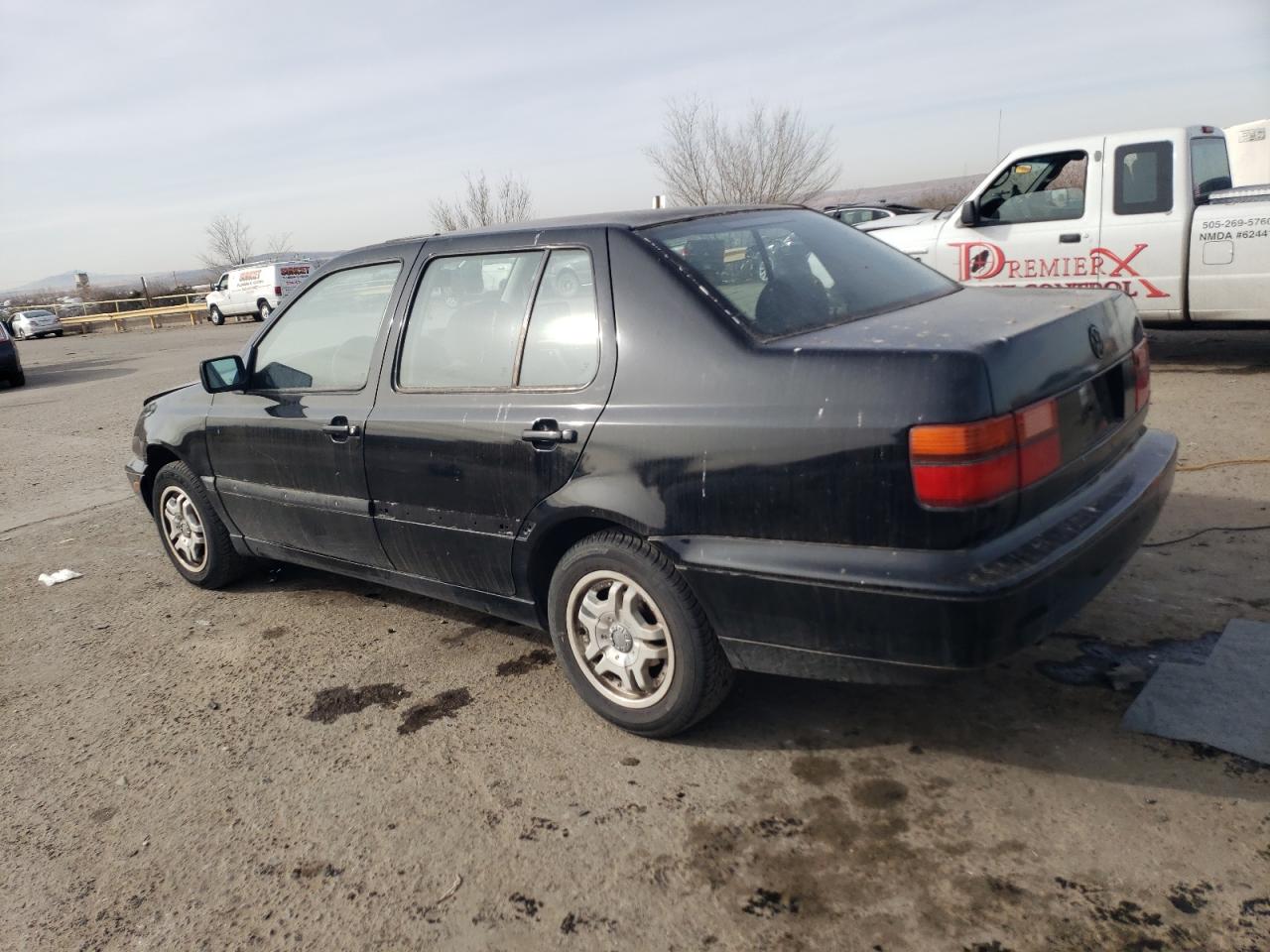 1994 Volkswagen Jetta - Image 2