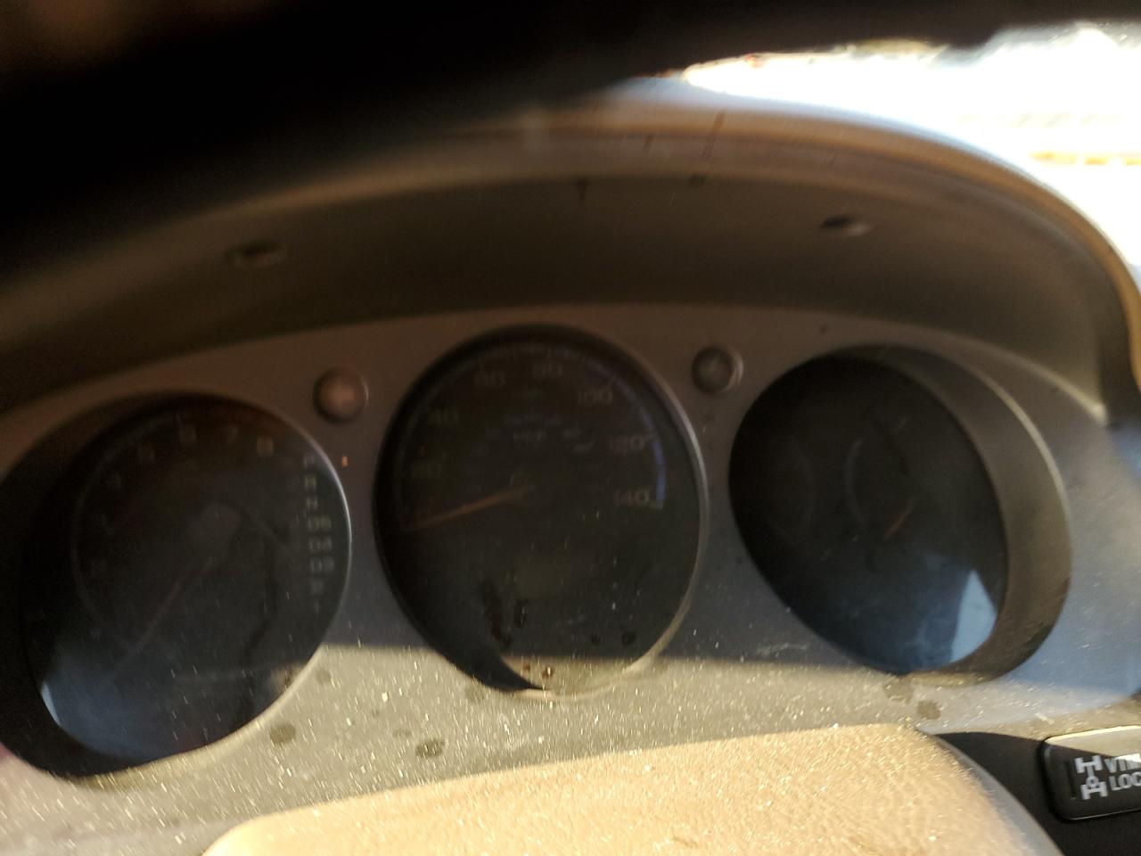 2004 Acura MDX - Image 9