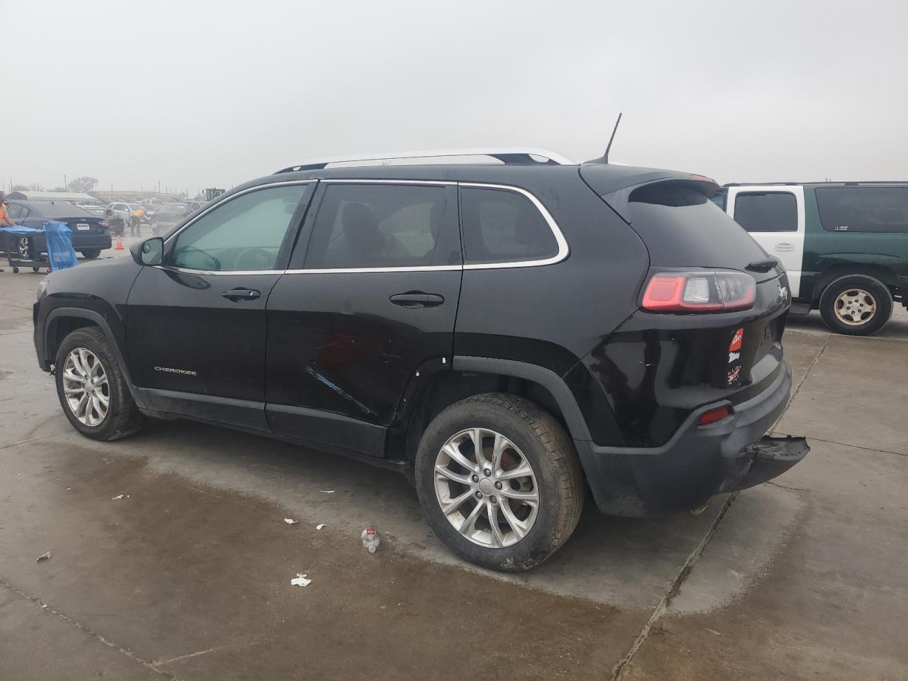 2019 Jeep Grand Cherokee - Image 2