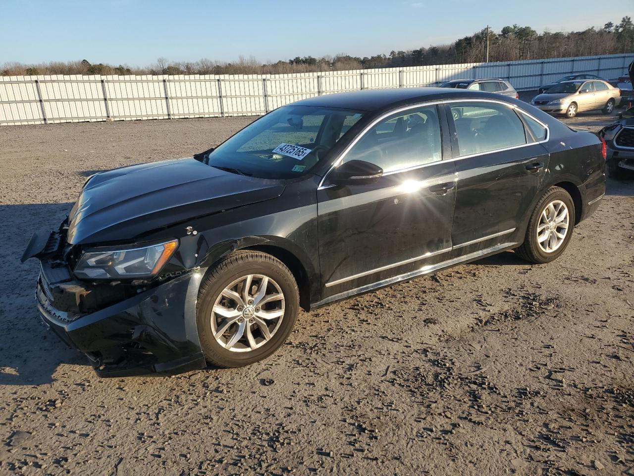 2016 Volkswagen Passat - Image 1