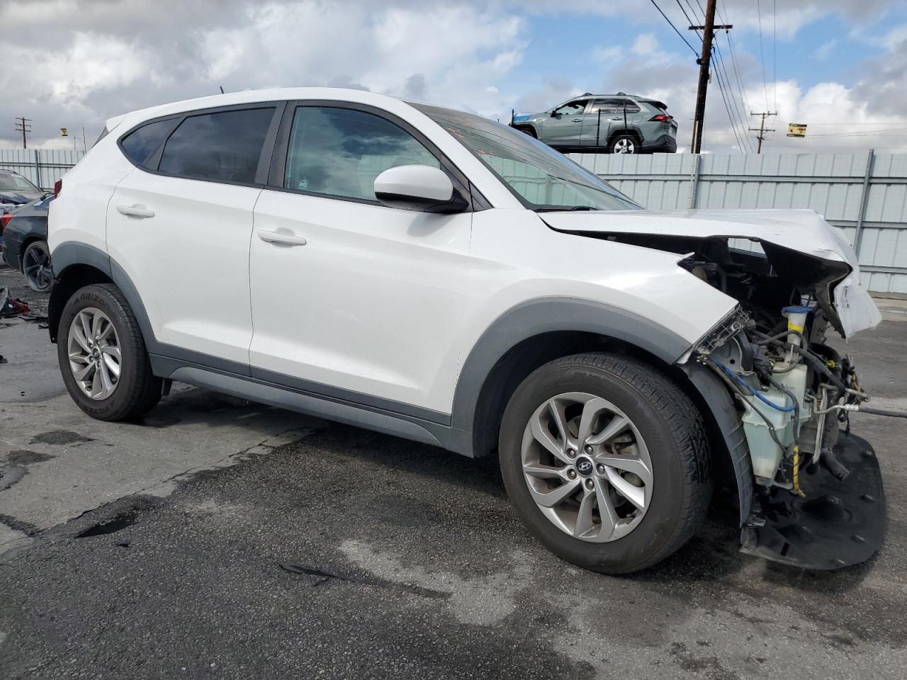 2017 Hyundai Tucson - Image 4