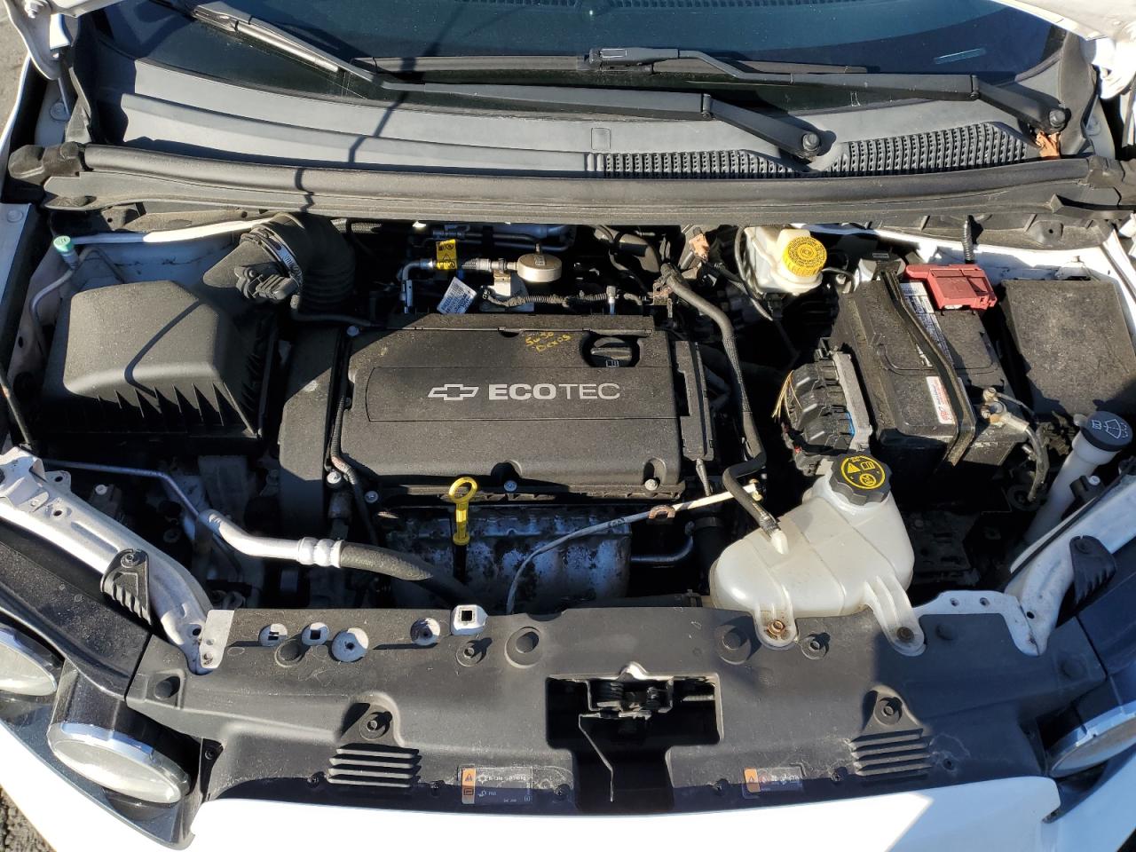 2014 Chevrolet Sonic - Image 11