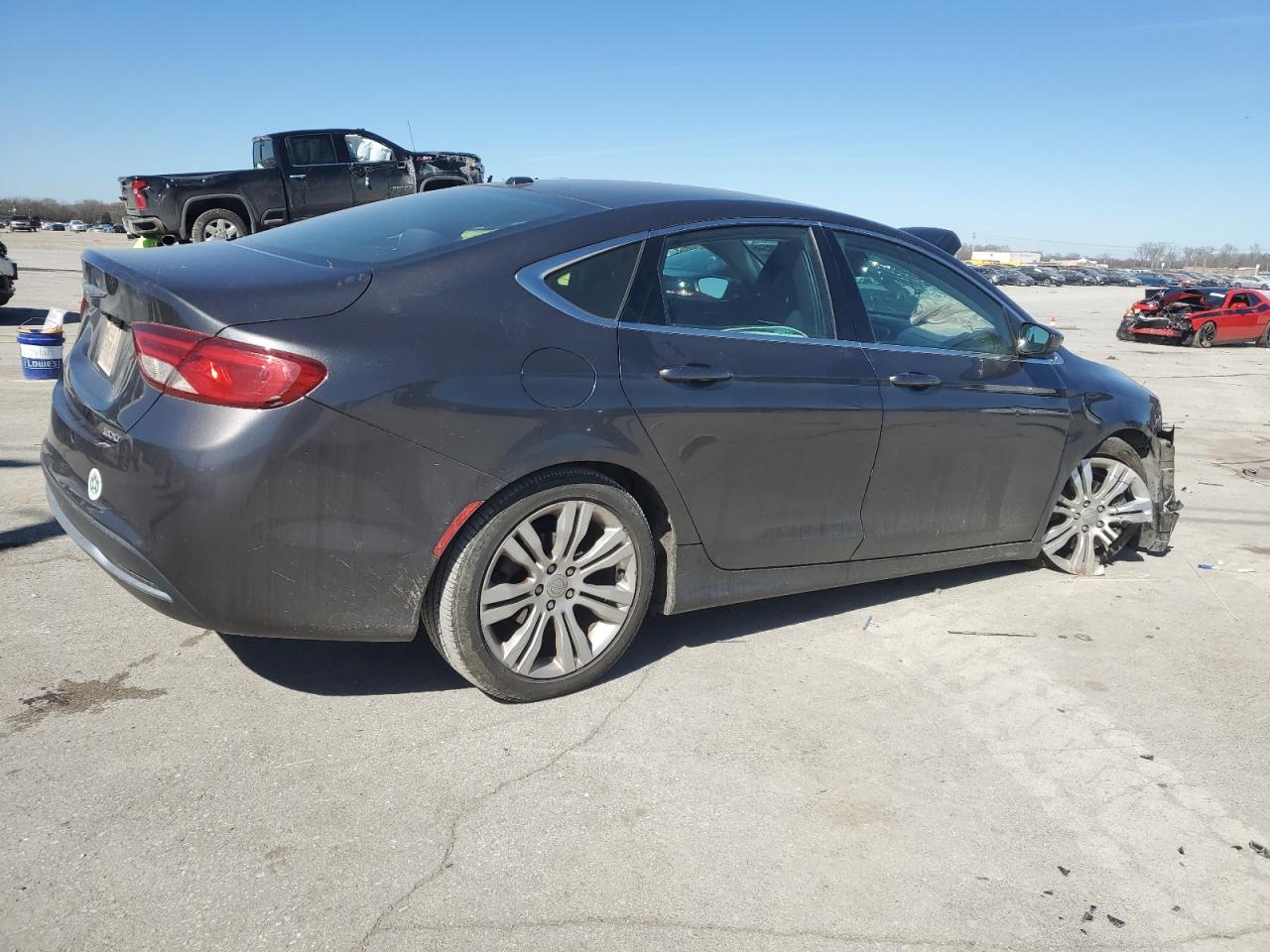 2015 Chrysler 200 - Image 3