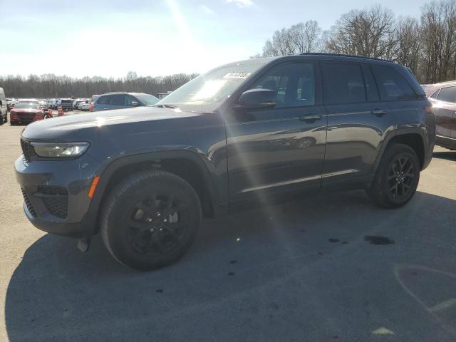 2024 Jeep Grand Cherokee Laredo