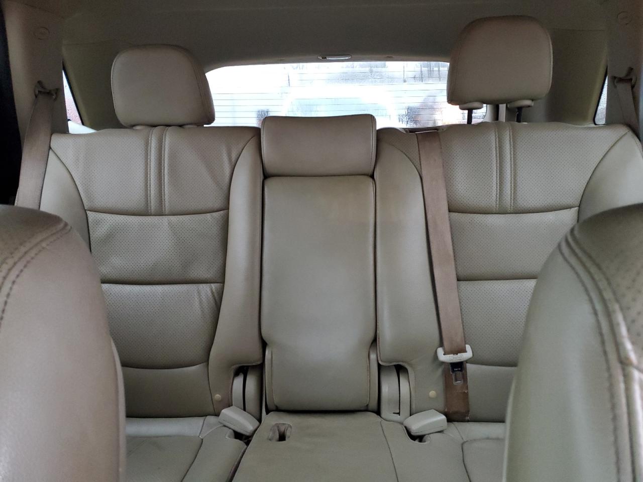 2011 Kia Sorento - Image 10