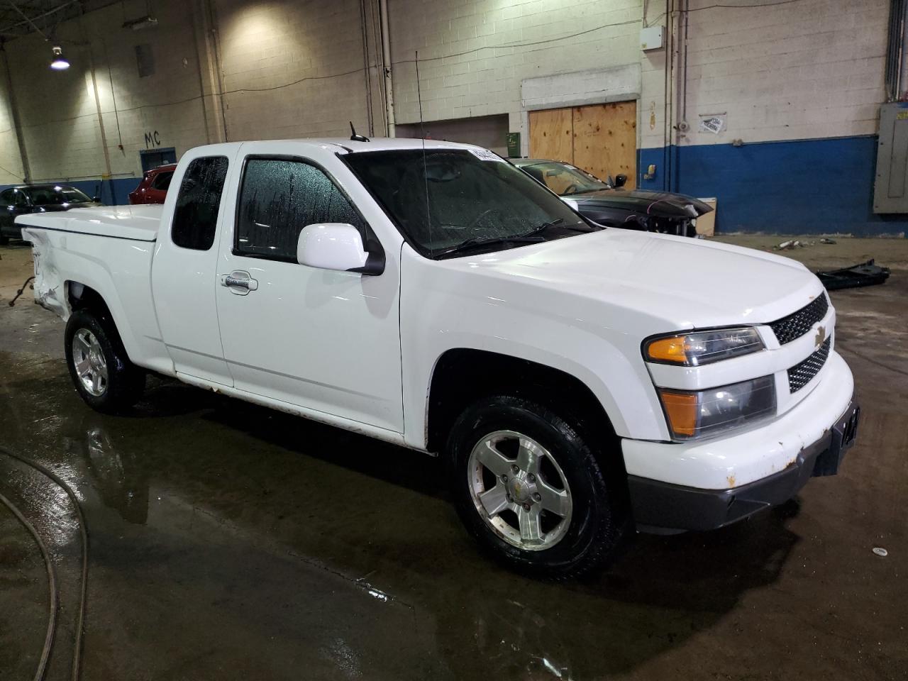 2011 Chevrolet Colorado - Image 4