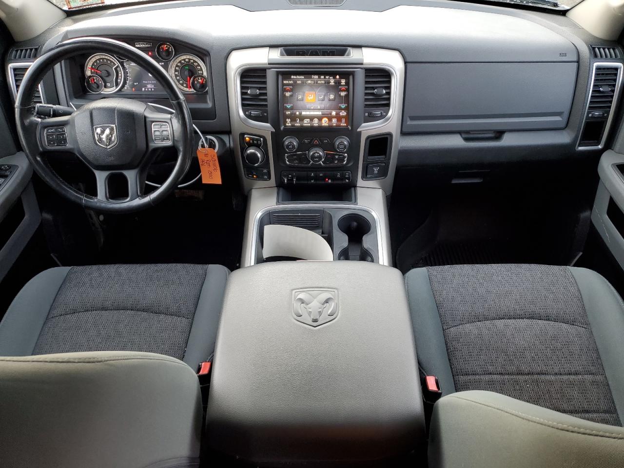 2016 RAM 1500 - Image 8