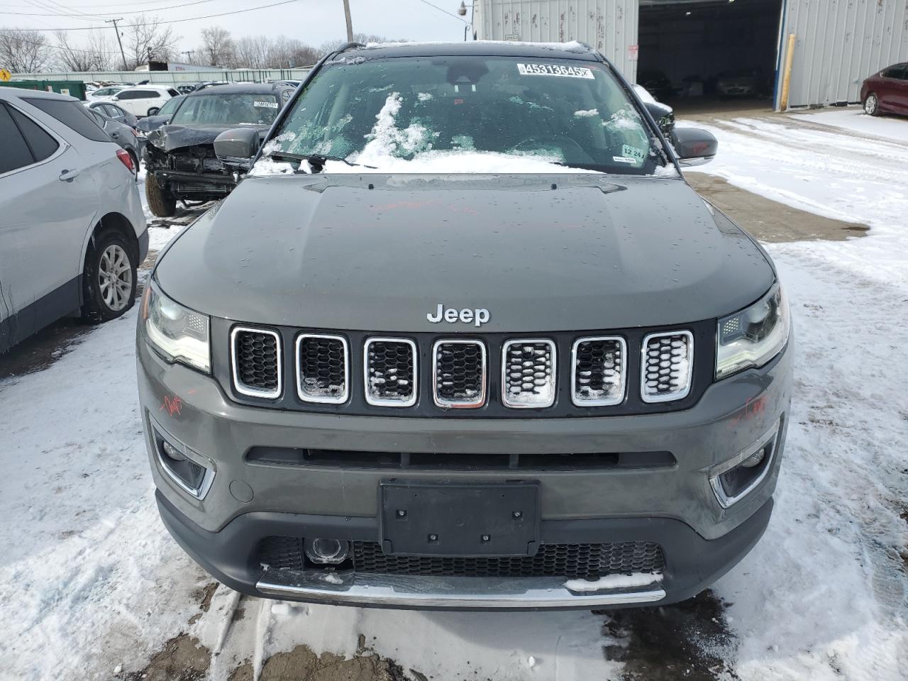 2020 Jeep Compass - Image 5