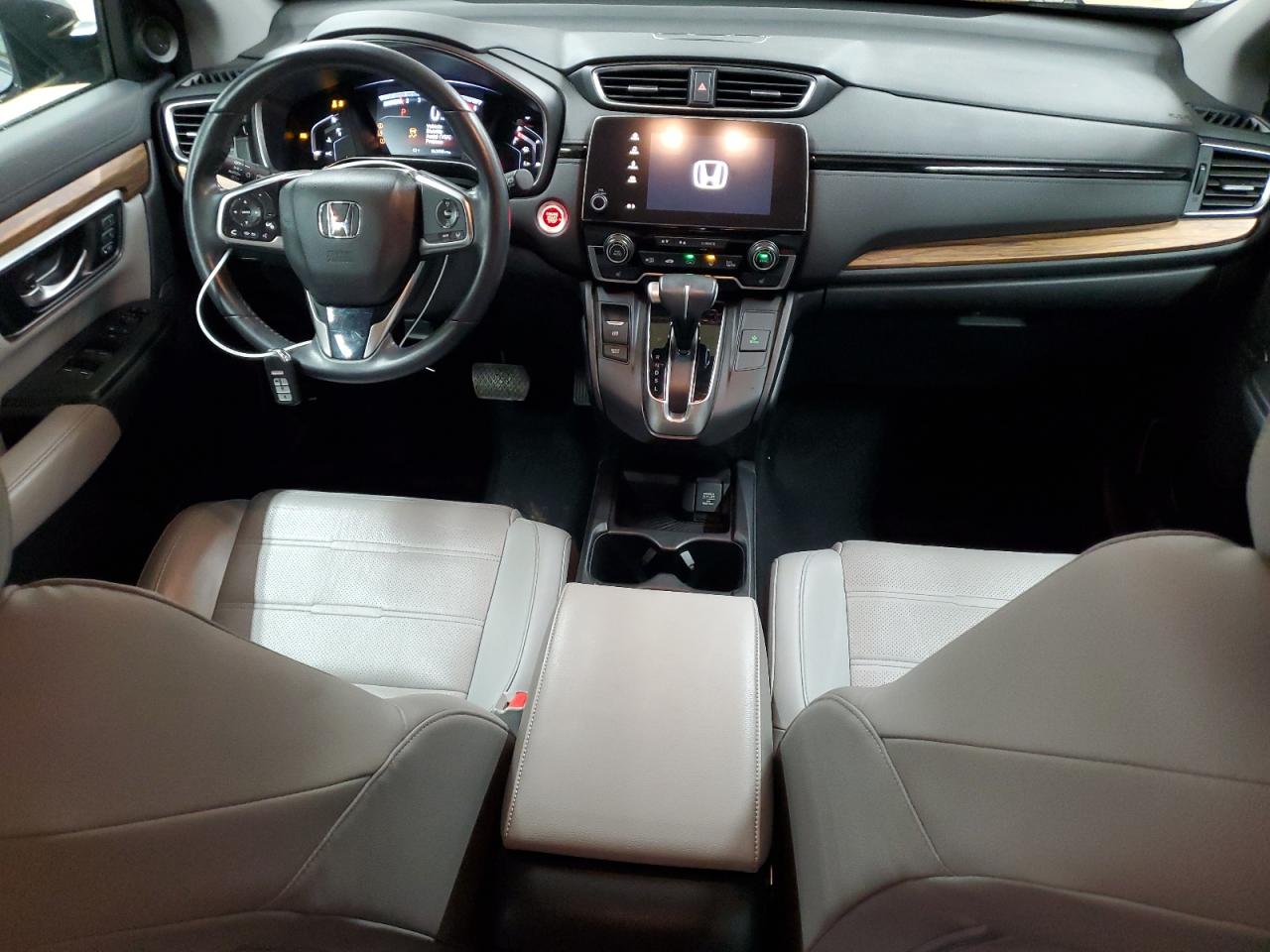 7FARW2H86JE083372 HONDA CRV 2018