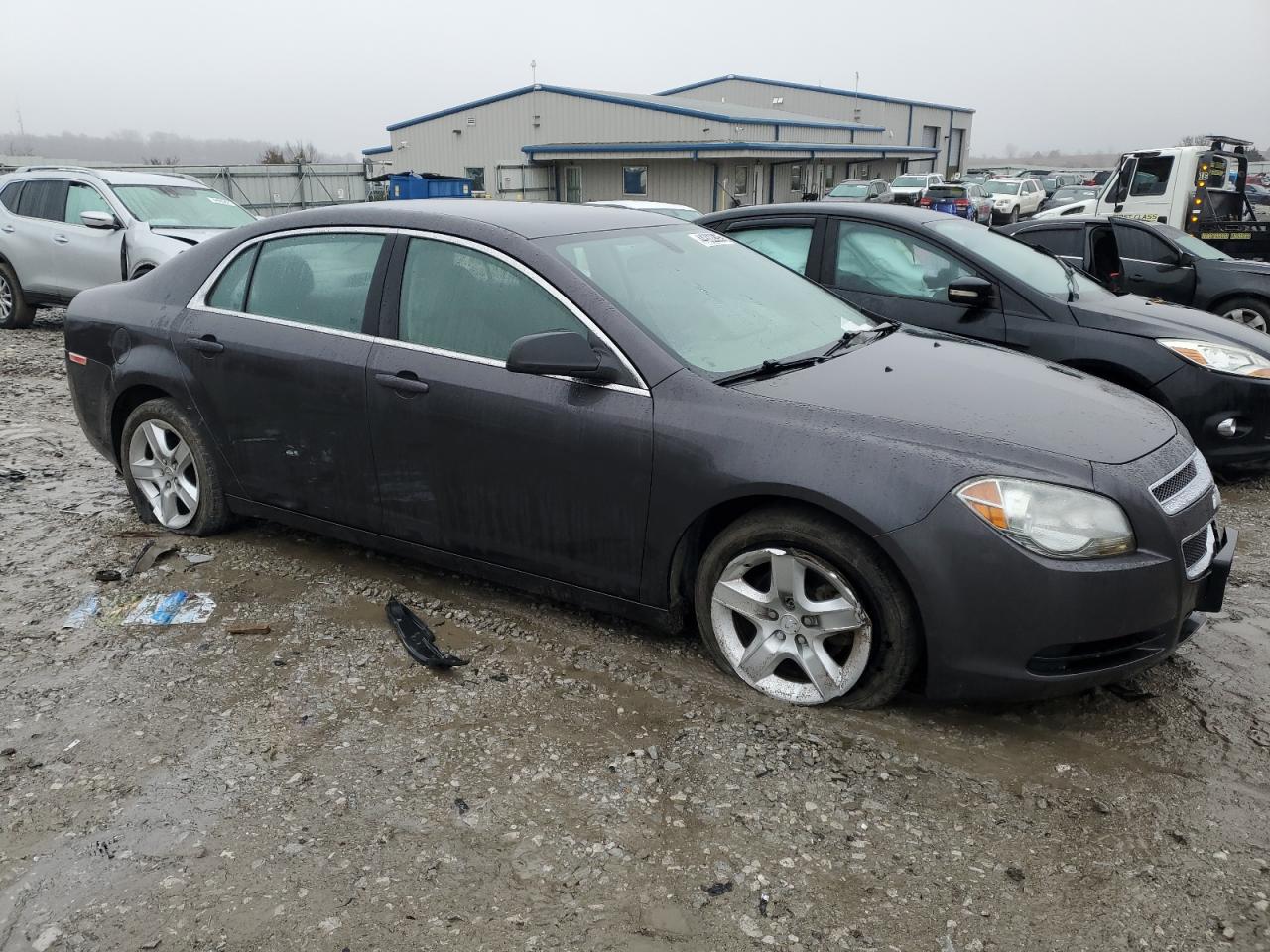 2011 Chevrolet Malibu - Image 4