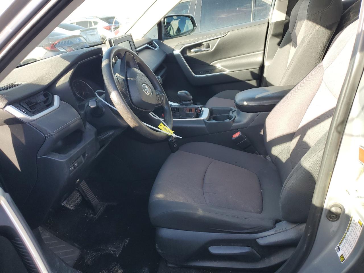 2T3W1RFV4KW038313 TOYOTA RAV4 2019