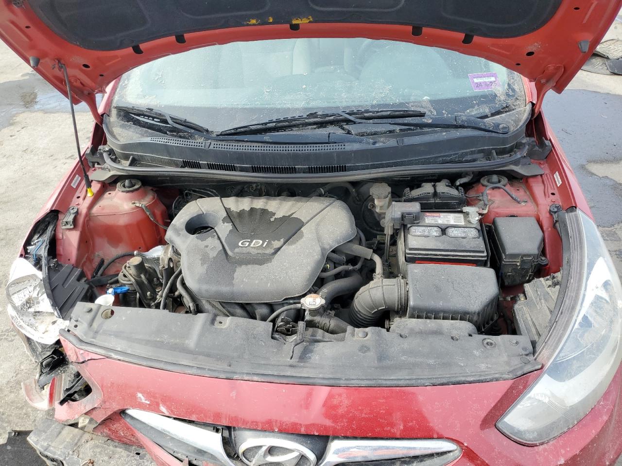 2014 Hyundai Accent - Image 13