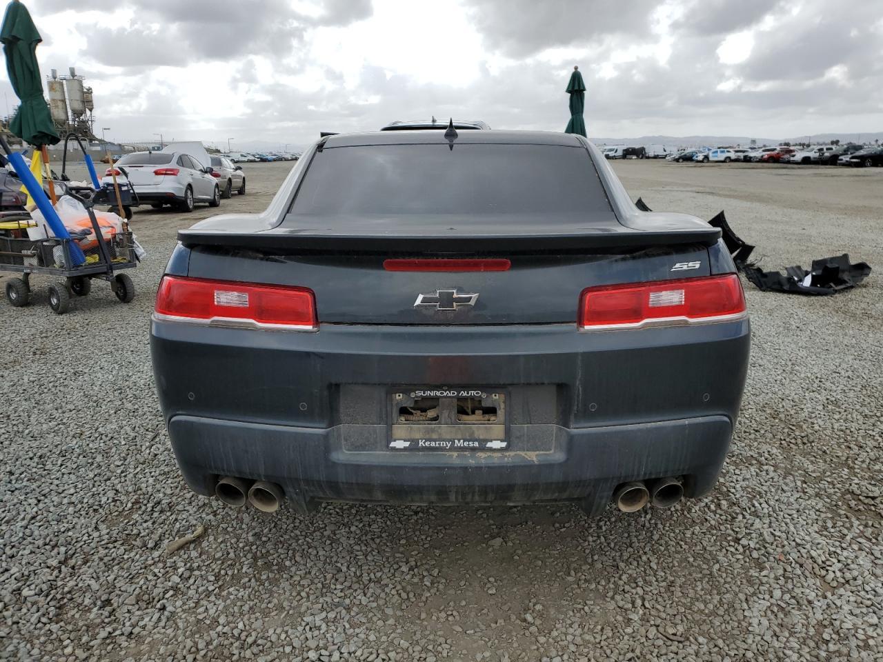 2015 Chevrolet Camaro - Image 6