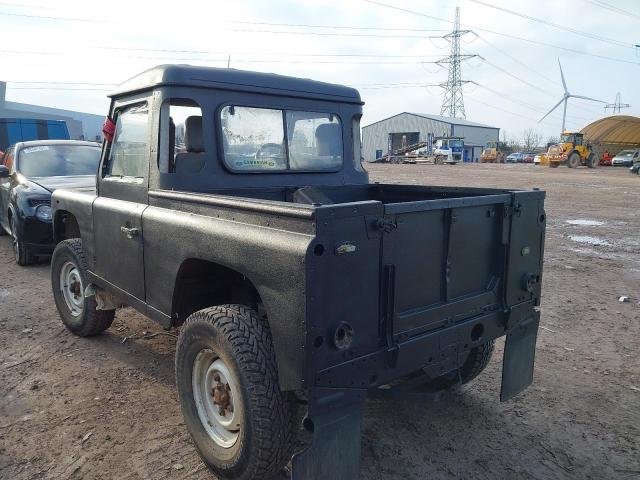2003 LAND ROVER DEFENDER 9