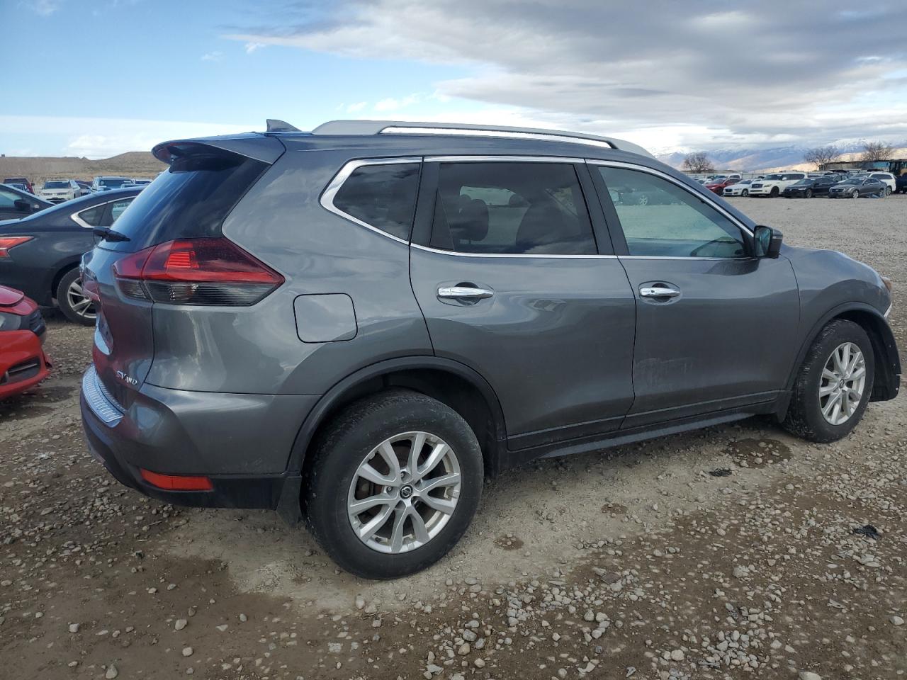5N1AT2MV1JC839454 NISSAN ROGUE 2018