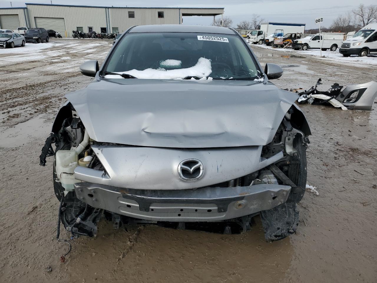 2010 Mazda 3 - Image 5