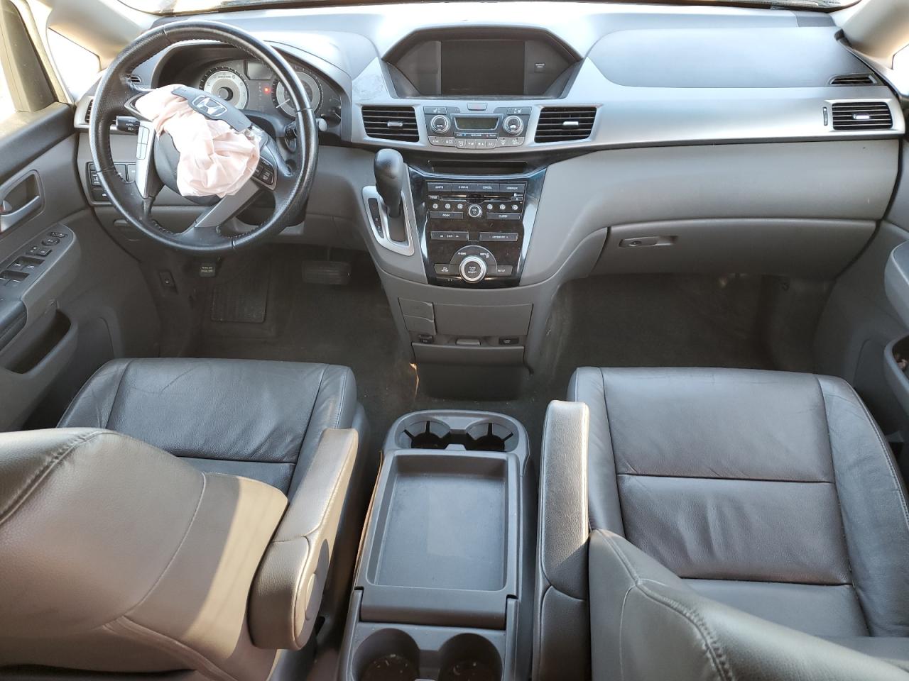 2012 Honda Odyssey - Image 8